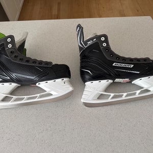Bauer XLS Hockey Skates Regular Width   9 (Used)