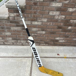 Intermediate Bauer Vapor X900 Regular Goalie Stick 23" Paddle (Used)