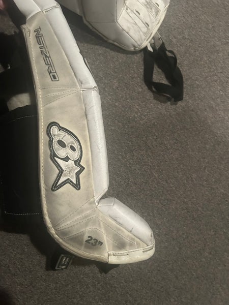 Youth 23" Brian's Netzero Goalie Leg Pads (Used)