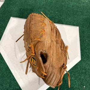 Wilson A2000 Baseball Glove 2002 LHT