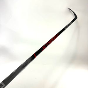 New Right CCM Jetspeed FT+ | 55 Flex P28 Curve Grip | D277
