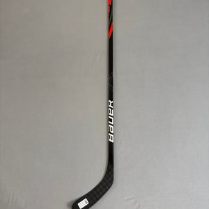 New Senior Bauer Vapor Team Right Handed Pro Stock Hockey Stick 95 Flex P28