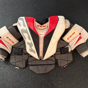 Small CCM Eflex 5.9 Goalie Chest Protector (Used)