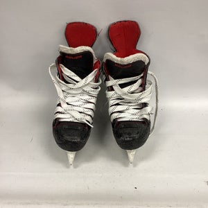 Used Bauer VAPOR X350 Junior Hockey Skate Junior 02 11851-S000033531