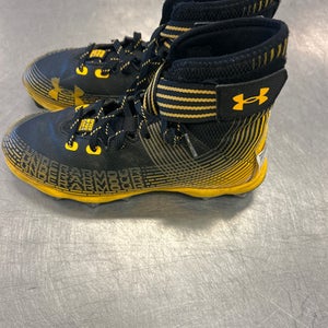 Used Under Armour Adult FB Cleats Black Senior 5 11339-S000184241