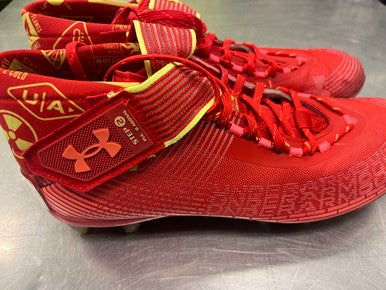 Used Under Armour Adult FB Cleats Red Senior 13 11339-S000184011