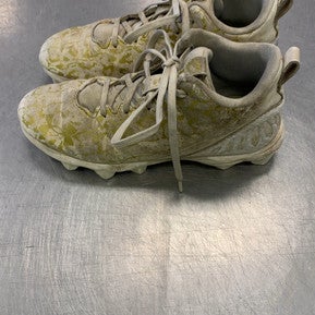 Used Under Armour Jr FB Cleats White Junior 06 11339-S000182502