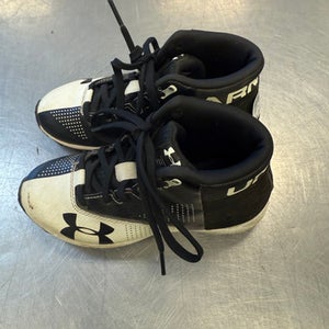 Used Under Armour Youth FB Cleats Black Youth 13.0 11339-S000188425