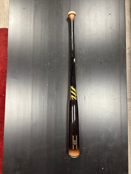 Marucci CU26 Maple Bat (-3)  other 34" (Used)