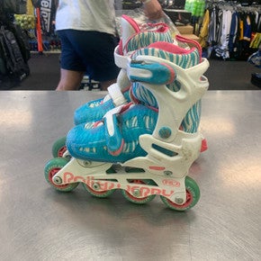 Used RollerDerby STINGER Adjustable Inline Skates - Roller and Quad 11339-S000168272