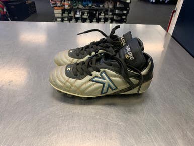 Used KELME TORNEO Junior 02.5 Cleat Soccer Outdoor Cleats 11339-S000161876
