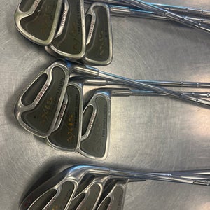 Used AXIZ TWIN CAVITY SYSTEM 3I-SW Regular Flex Steel Shaft Iron Sets 11339-S000163031
