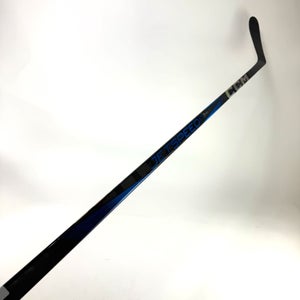 New Left Blue CCM Jetspeed FT7 Pro | 75 Flex P28 Curve Grip | D294
