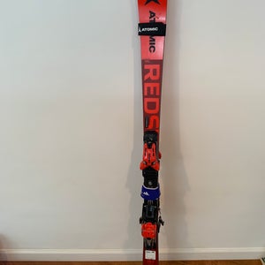 Used Atomic SL 157 FIS with x16 bindings + 3mm lifters