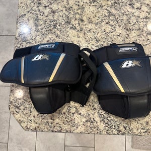 Brian’s OPTIK knee pads Gently Used Excellent