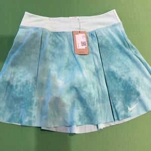 New Medium Women's Nike Skort