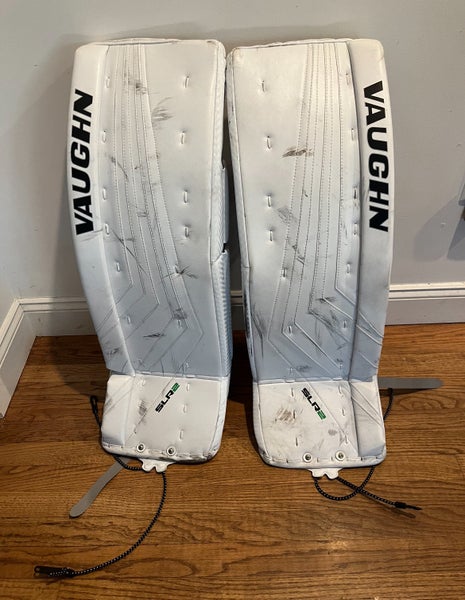 33+2"  2019 Vaughn Velocity V9 Pro Goalie Leg Pads (Used)