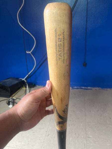 2023 Victus Tatis Maple BBCOR Certified Bat (-3)  29 oz 32" (Used)