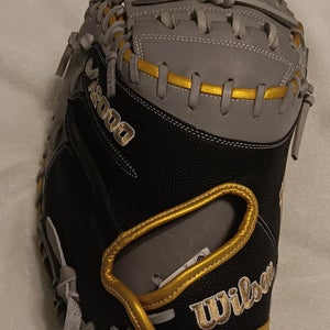 2025 Wilson  Catcher's A2000 Softball Glove 33" (New) RHT