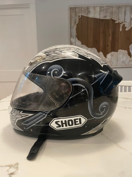 Shoei RF-1000 motorcycle helmet