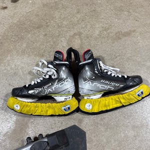 Bauer Vapor hyperlite skates