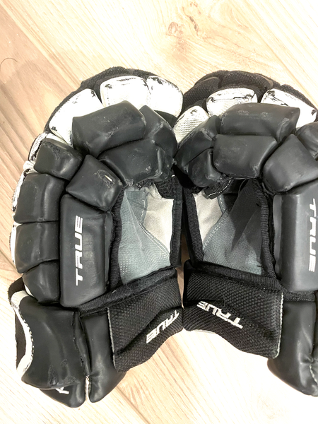 True XC7 Gloves 11" (Used)