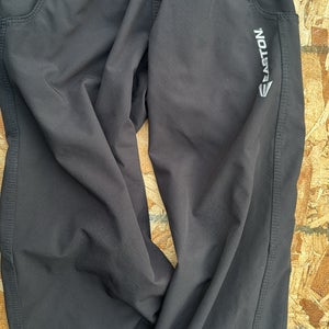 XS Youth Easton Hockey Pants (Used)