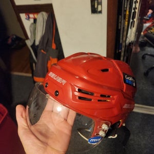 Medium Bauer Re-Akt Helmet (Used)