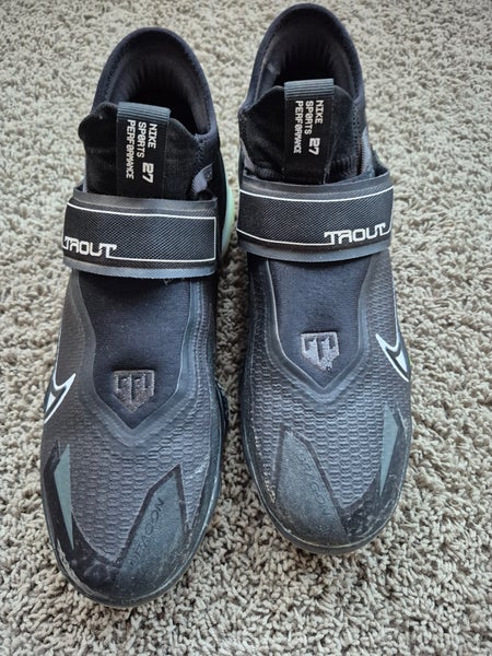 Nike Force Zoom Trout 8 Elite Metal Baseball Cleat, Men's size 9