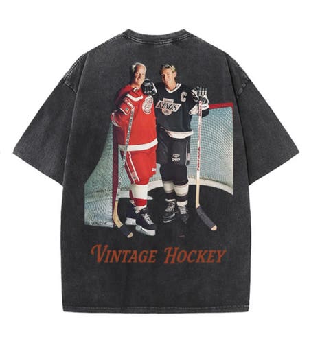 GRETZKY X HOWE T SHIRT