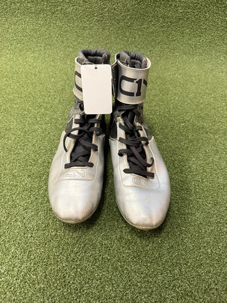 Under Armour Cam Newton Football Cleats (80114) | SidelineSwap
