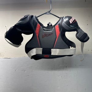 Used Bauer LIL SPORT Youth Shoulder Pads Black And Red LG 11835-S000195509