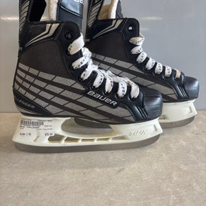Bauer (Used) Junior Size 3 Hockey Skates