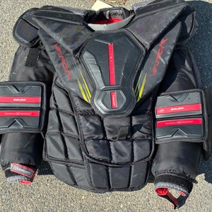 Senior Small Bauer Vapor Hyperlite 2 Goalie Chest Protector