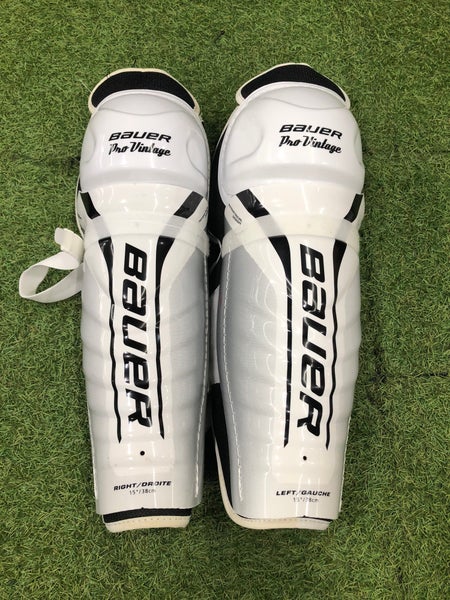 Senior Bauer Pro Vintage Shin Pads 15" (Used)