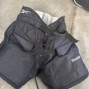 Reebok goalie pants jr small