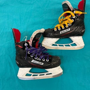 Junior Bauer NSX Hockey Skates Regular Width Size 1 (Used)