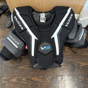 Small / Medium Vaughn Velocity V9 Goalie Chest Protector (New)