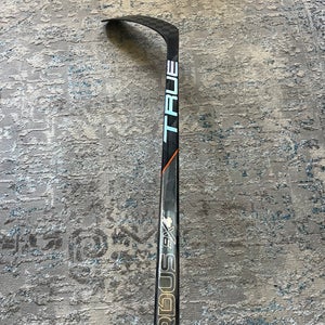 Intermediate True Hzrdus 9x4 Right Handed Hockey Stick P29  (Used)