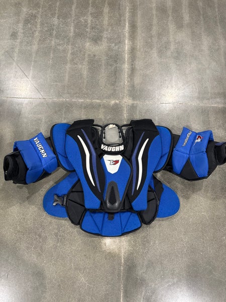 Junior Small / Medium Vaughn Velocity V7 Goalie Chest Protector (Used)