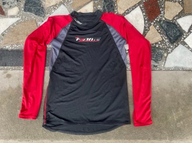 LS Long Sleeve Under Shirt – (Used), XS