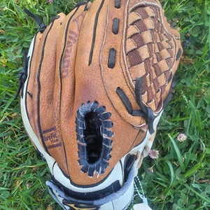 Brown Mizuno Power Close RH Pitcher's Baseball Glove 11.5"