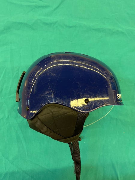 Blue Kid's Medium Smith Holt Helmet (Used)