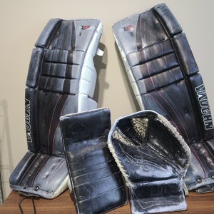 34" Vaughn Velocity V7 Regular Goalie Full Set (Used)