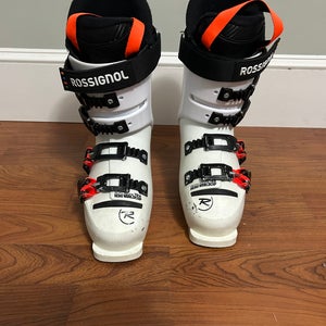 Unisex Rossignol All Mountain Hero World Cup 70 SC Ski Boots Soft Flex (Used)