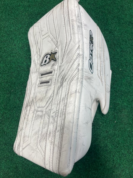 White Intermediate Brian's Optik X3 Goalie Blocker Regular (Used)