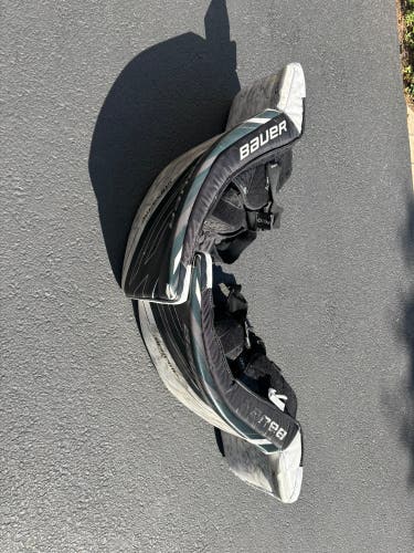 31" Bauer Supreme S190 Goalie Leg Pads (Used)