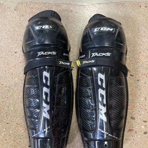 Junior CCM Tacks 9550 Shin Pads 13" (Used)