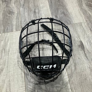 Medium  CCM FM580 Full Cage (Used)