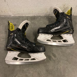 Used Senior Bauer Supreme M4 Hockey Skates Size 7 | FIT 3